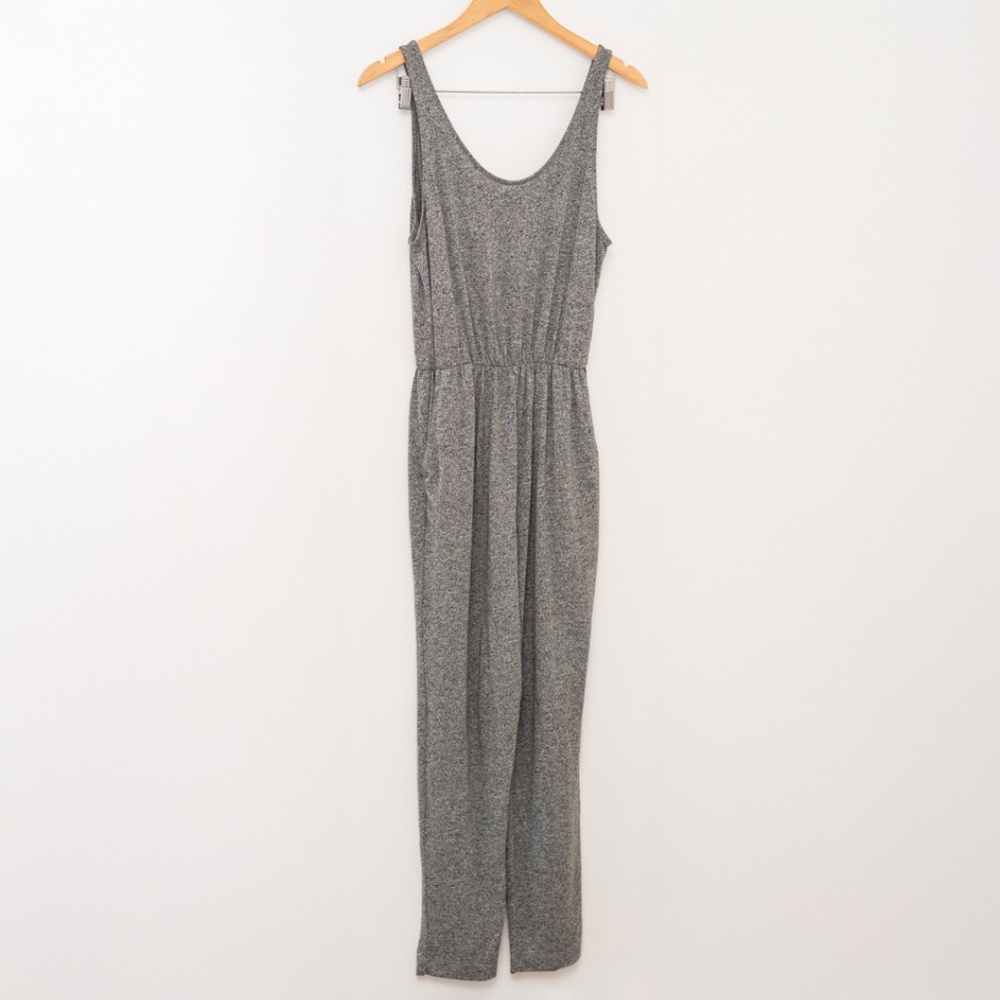 H&M Divided Heather Gray Sleeveless Knit Jumpsuit Size Medium